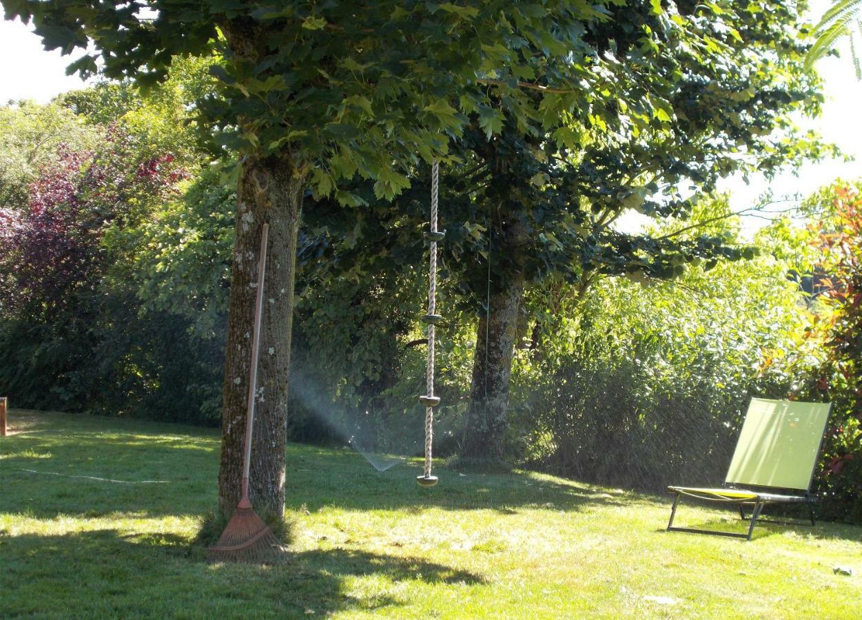 Terre Et Eau Les Chambres D'Hotes B&B Sevremont La Flocelliere Bagian luar foto